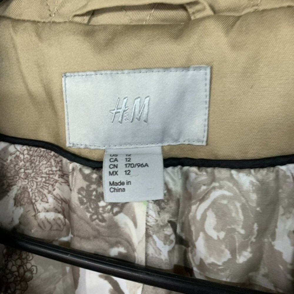 H&M Womens 12 Trench Coat Tan Knee Length Belted Wide Lapel Timeless Minimalist - Picture 5 of 16